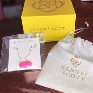 Kendra Scott Delaney necklace